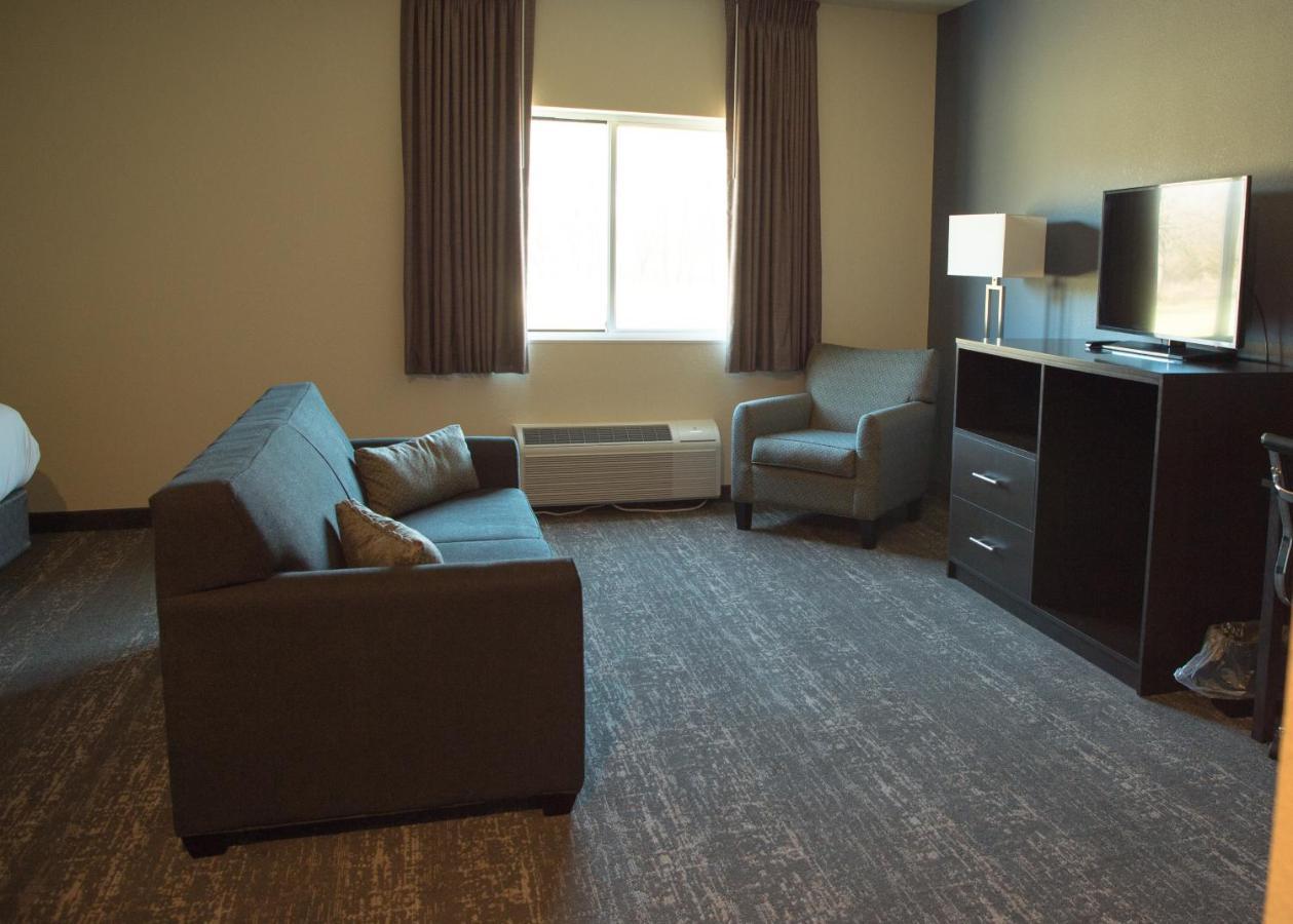 Cobblestone Inn & Suites - Forest City Exteriér fotografie